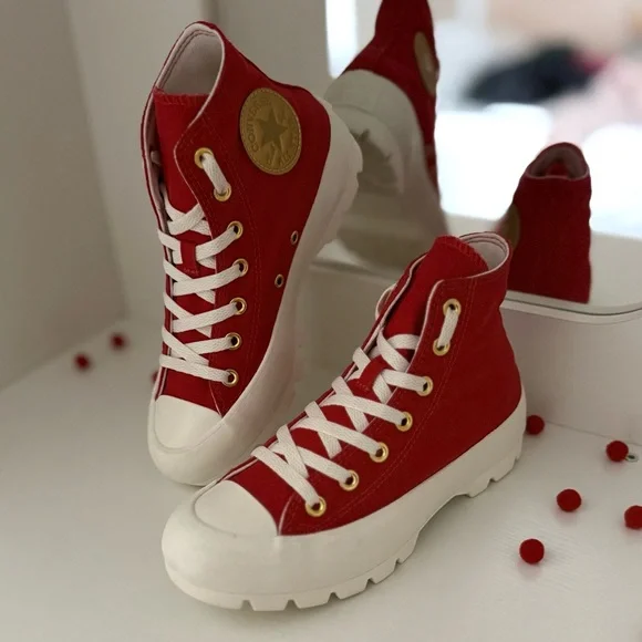 Converse Chuck Taylor All Star Move Platform - Red/Gold Limited Edition - Picture 2 of 14